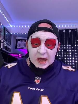 Fan Glazing (yeah that's what i'm gonna call it) when Vontaze Burfict dropped some gifts on the live.  Appreciate that! #NFL #RavensFlock #WhoDey #afcnorth