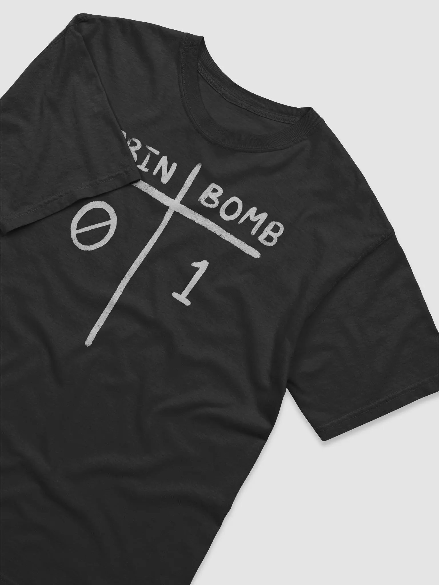 Robin 0 | Bomb 1 Tee product image (3)