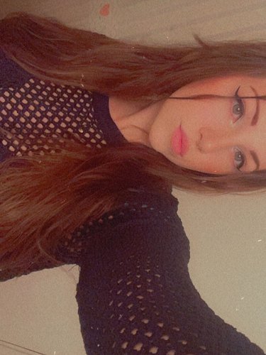 I haven’t posted in a hot minute so hiiiii. 🖤