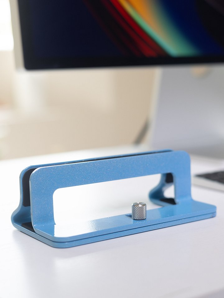 The Smurf Laptop Holder product image (2)
