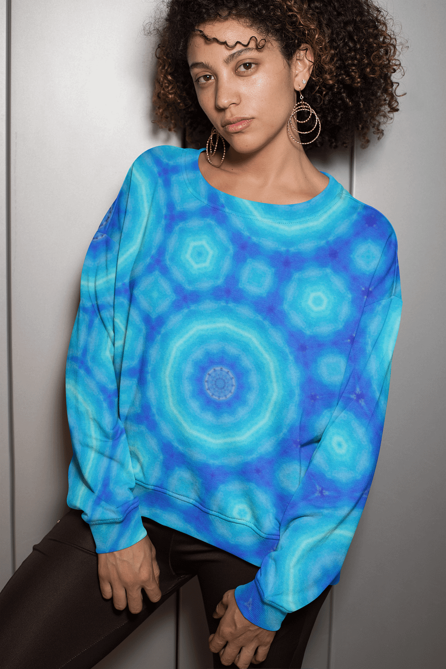 Abstract Circular Pattern in Blues Unisex Sweatshirt product image (7)