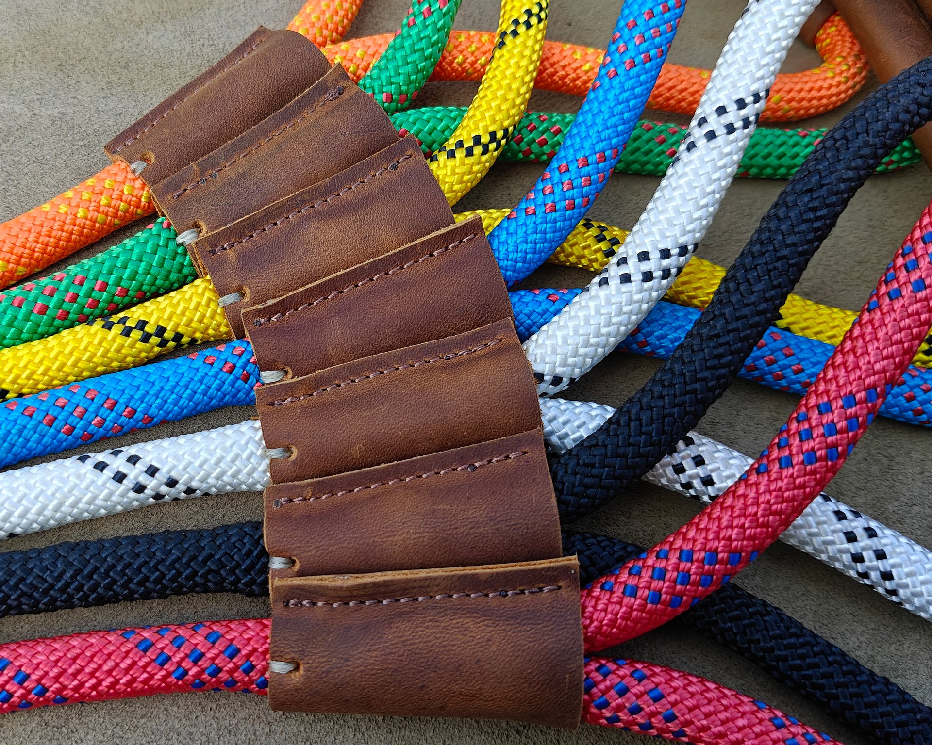 MEEBOY Handmade Strong Heavy Duty Rope No Pull Training Lead Leashes with Durable Leather Handles,Reflective Dog Training Lead for Large Medium and Small Dogs product image (6)