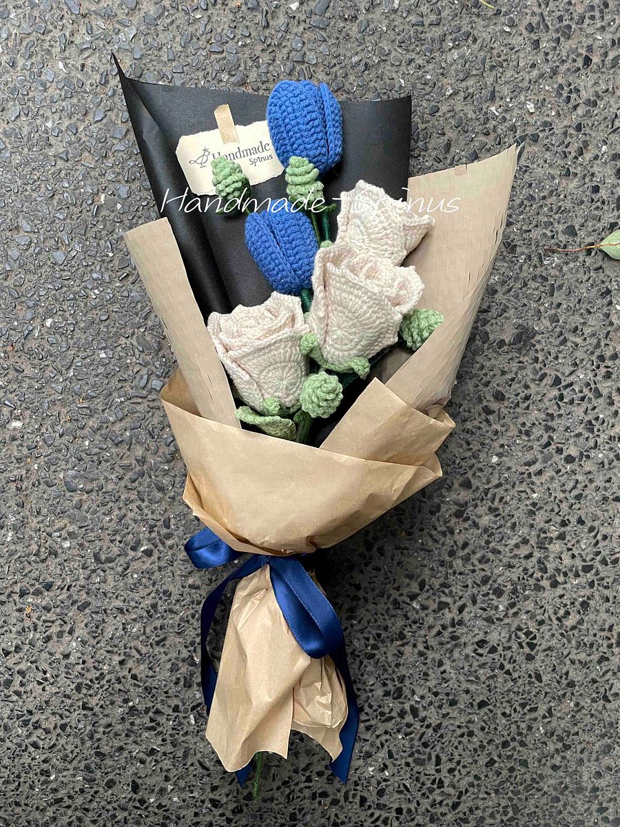 Beige + Blue Fresh & Clean Crochet Knit Bouquet product image (4)
