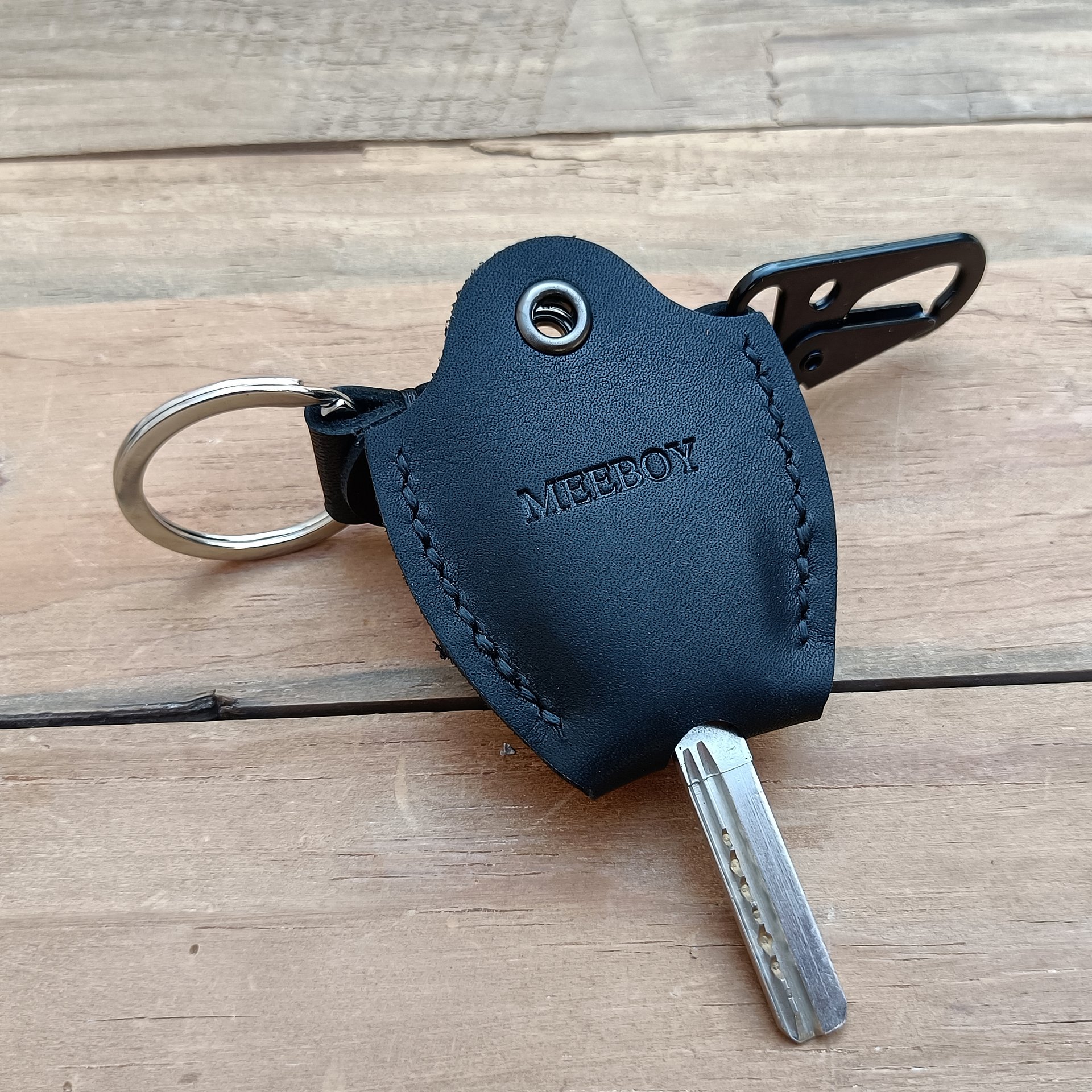 MEEBOY Handmade Leather car Key Sleeve for Broken Key car Key Cover for Men and Women product image (4)