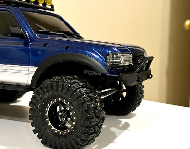 FMS FCX18 Lc80 Classic Bumpers product image (2)