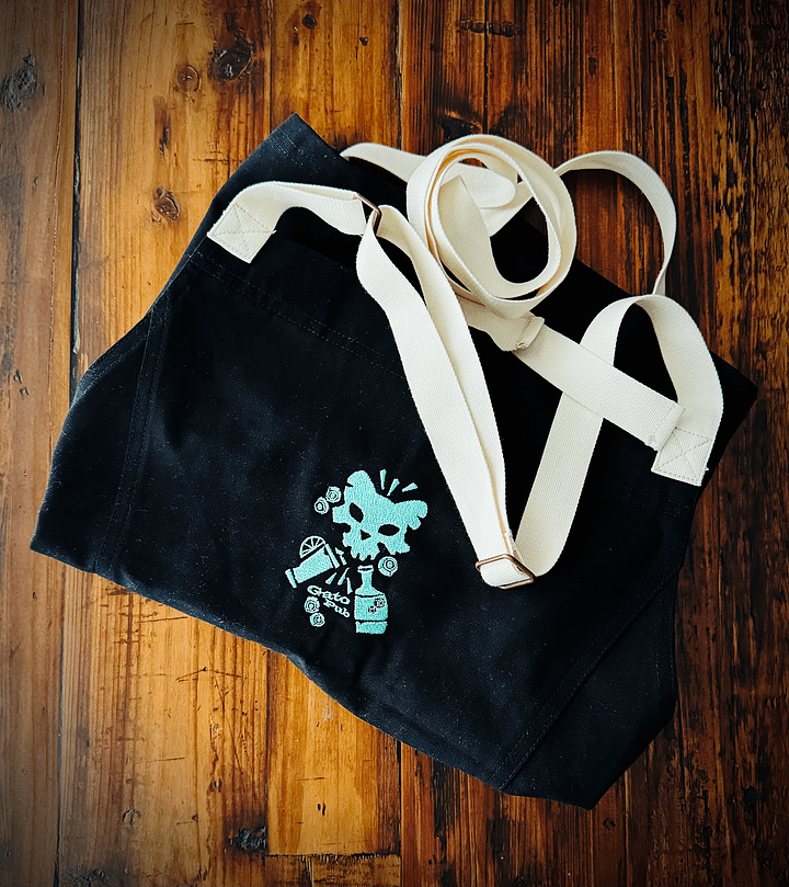 PIRATING GATO APRONS product image (1)