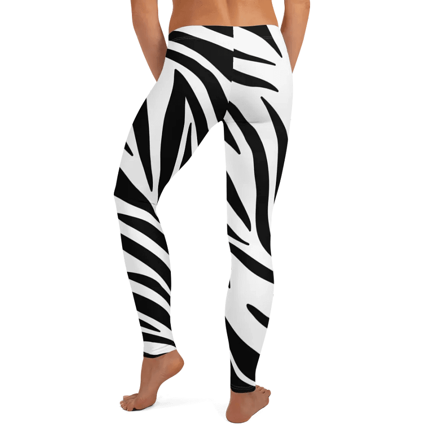 Seamless Zebra Print Leggings – Sleek, Stylish & Ultra-Comfortable product image (8)