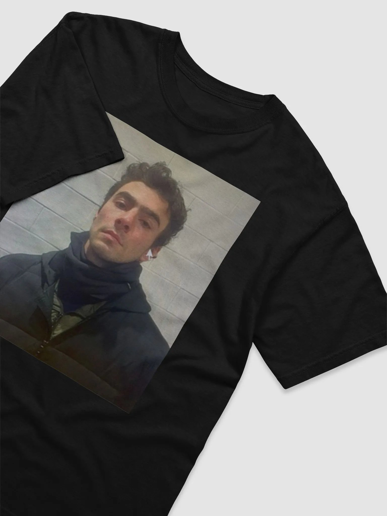 Luigi Mangione Mugshot Shirt product image (4)