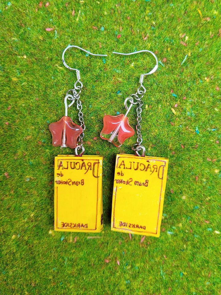 Dracula - Classic Book Earrings product image (2)