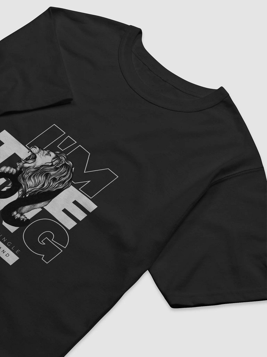 Roaring Lion Graphic Tee product image (26)