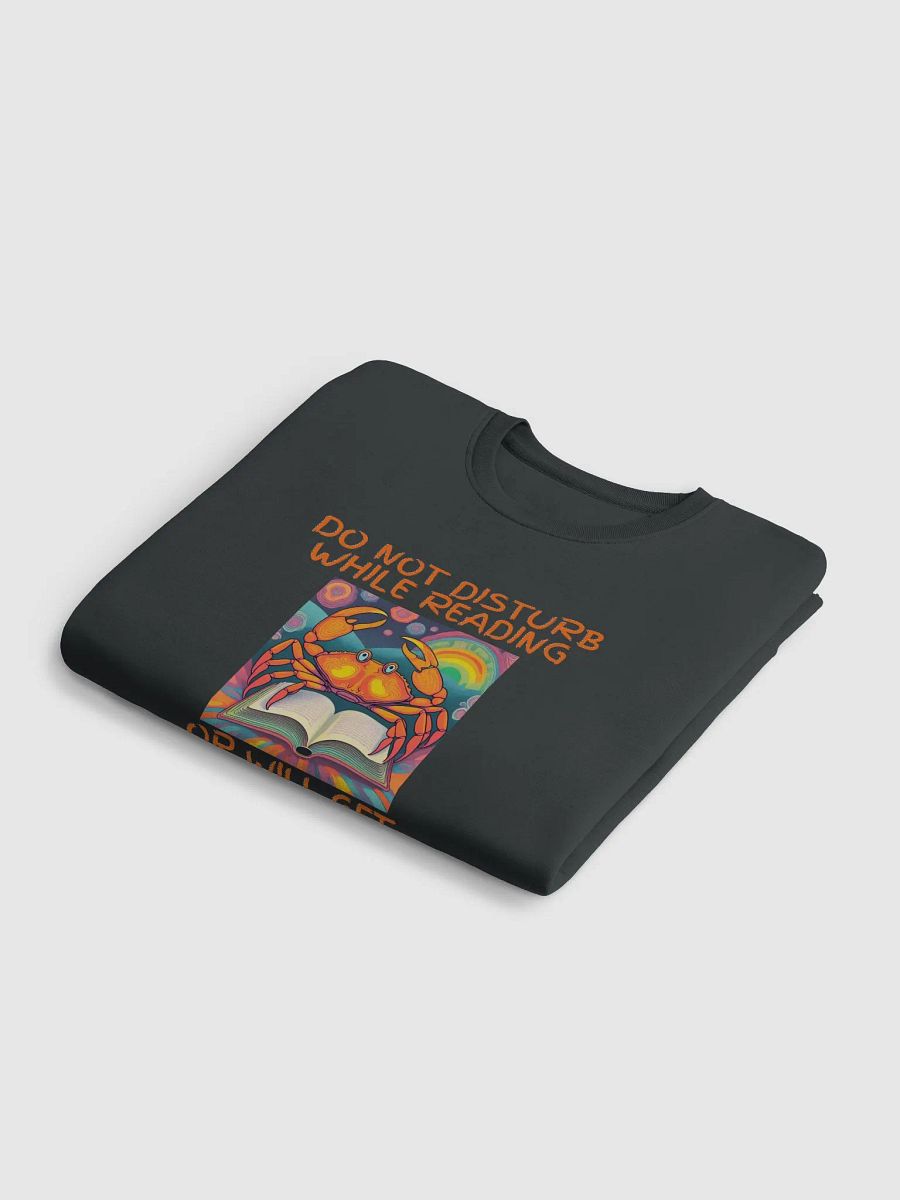 Do Not Disturb While Reading Crab Unisex Sweatshirt product image (18)