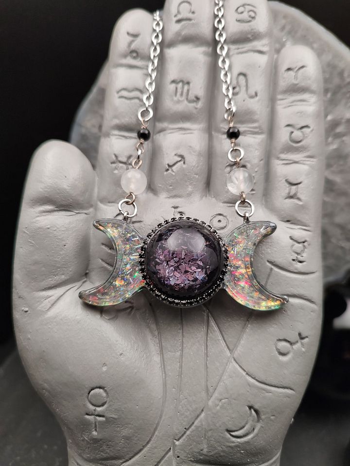 Moon Spirit - ShadowLight Goddess product image (1)