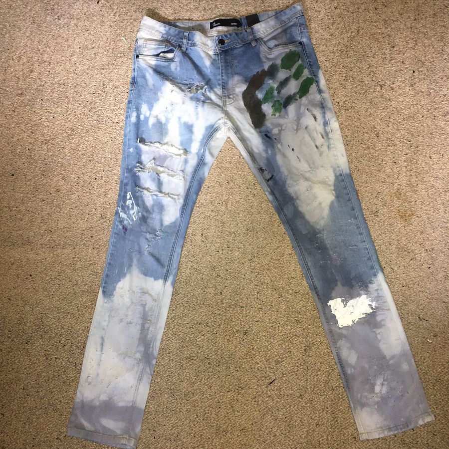 Women's Distressed Skinny Jeans product image (4)