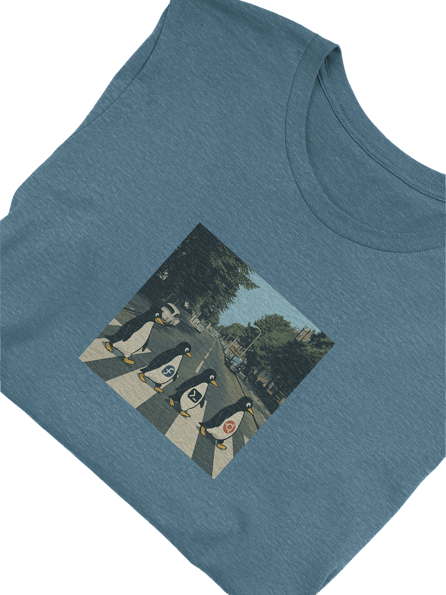 "Linux Road" T-Shirt product image (3)
