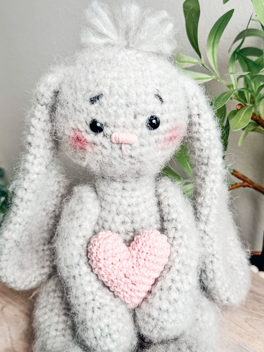 Be My Bunny Crochet Pattern - Free Pattern for Valentines or Easter product image (3)