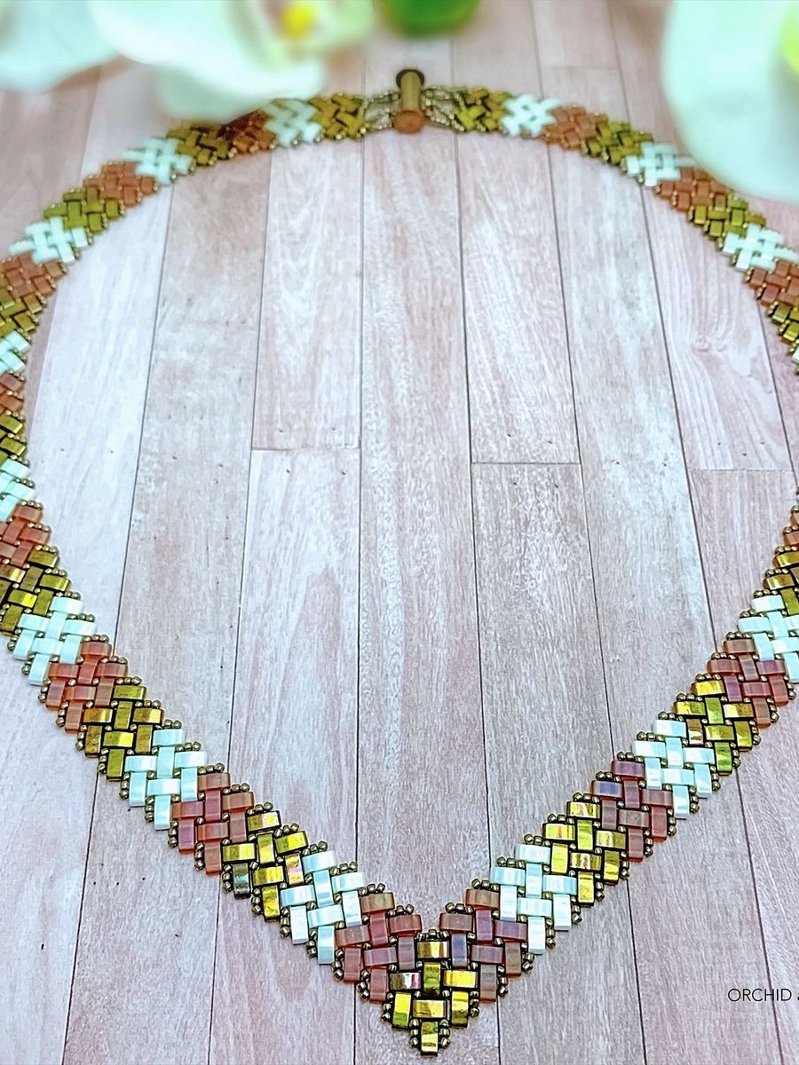 Beading Pattern – Half Tila Herringbone V Necklace product image (4)
