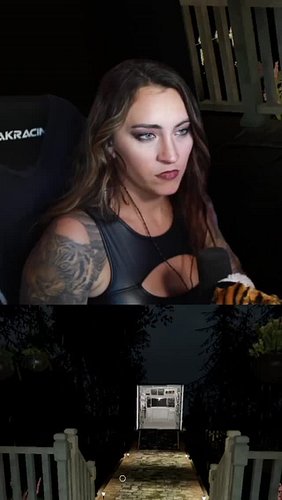 Bear go *Choke* | #sportytiger #Twitch #rawr #phasmophobia