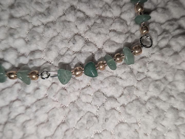 Green Aventurine Crystal Choker with Gold! product image (2)