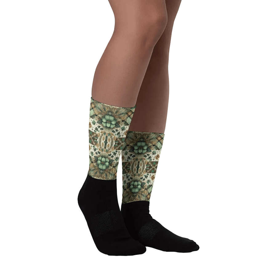 Green Kaleidoscope Dream Socks product image (2)