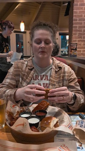 Got the triple dipper with @sarahdowhat and the cheese pull did not disappoint. I waited too long to do it so her pull was be...