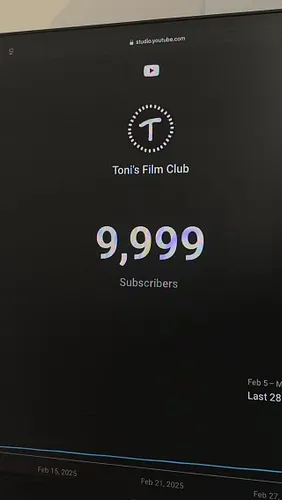 😭