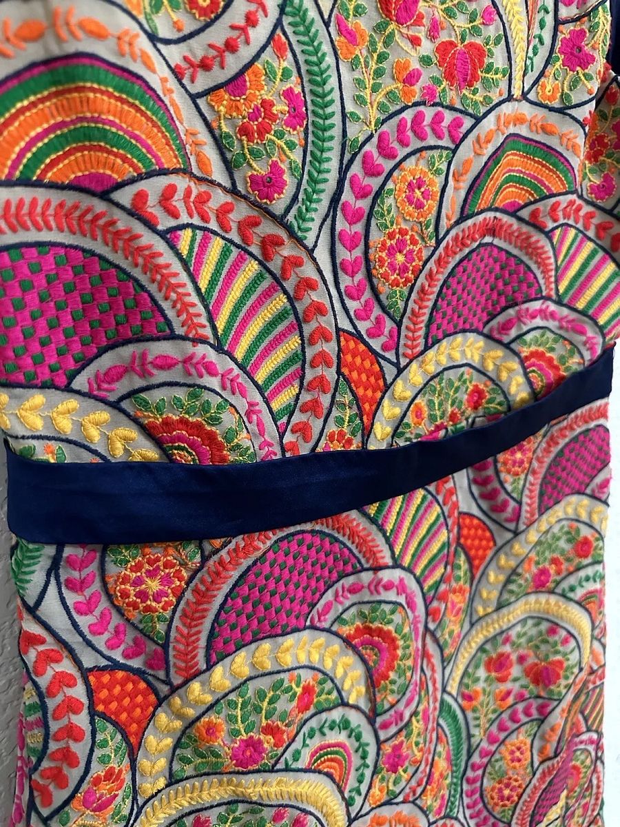 All Things Uber Nice Embroidered Dress Youth Size 11/12 Multicolor Sleeveless product image (3)