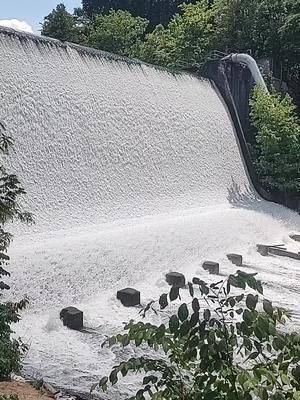 sweet dreams are made of this #nature #natureheals #waterfall #powerfulnature #beautifulday #gorgemetropark @DataTheDruid 