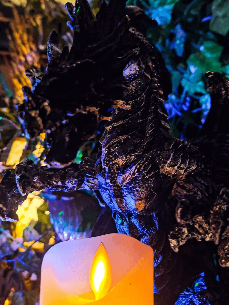 The Armored Kingdom Dragonfire Wrath Candle Holder with USB Candle product image (4)