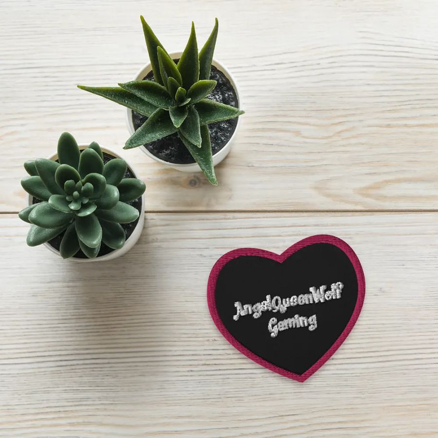 Curvy Chic Embroidered Patches product image (4)