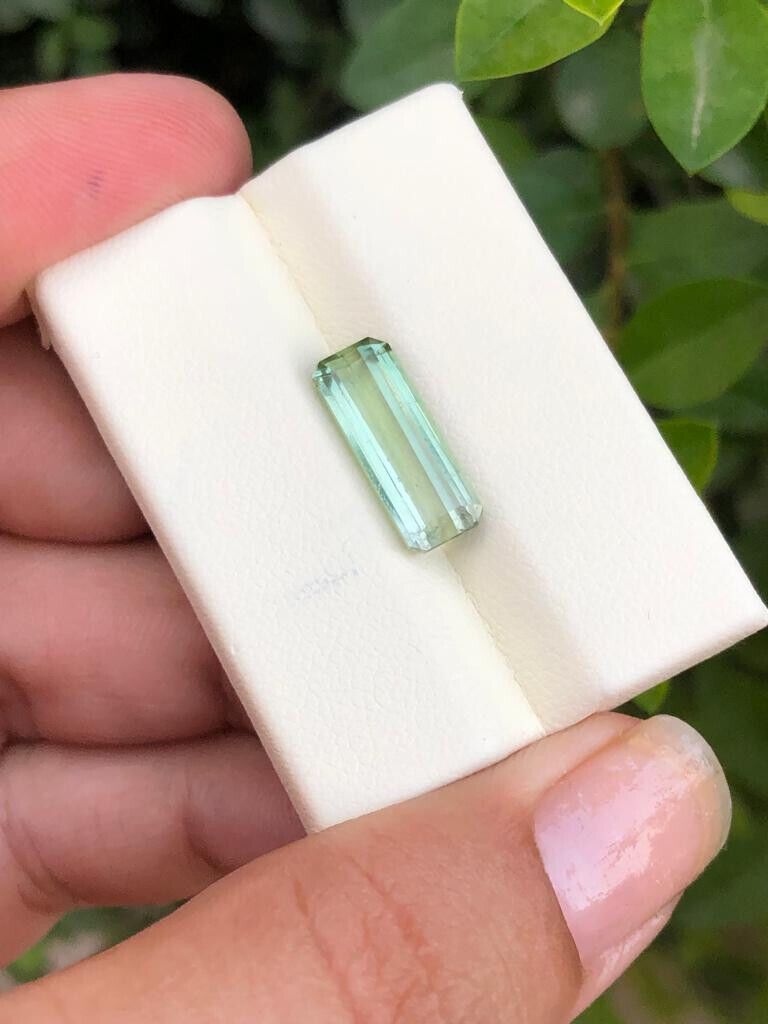 TOURMALINE GEMSTONE FOR PENDANT LITE GREEN EMERALD CUT SHINY NATURAL, 3.40 CARAT product image (6)
