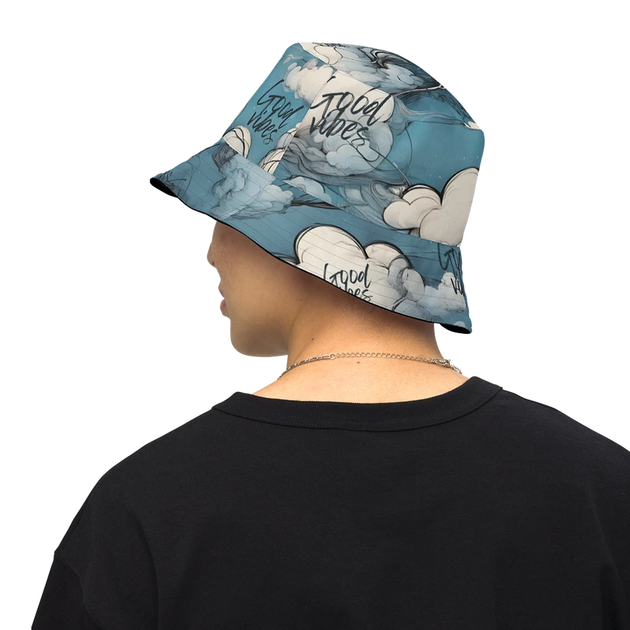Good Vibes Reversible Sky (Black) product image (17)
