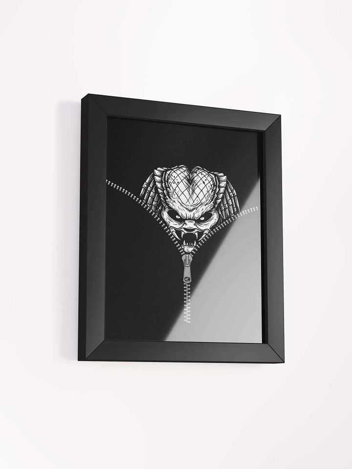 Predator behind a zipper product image (15)
