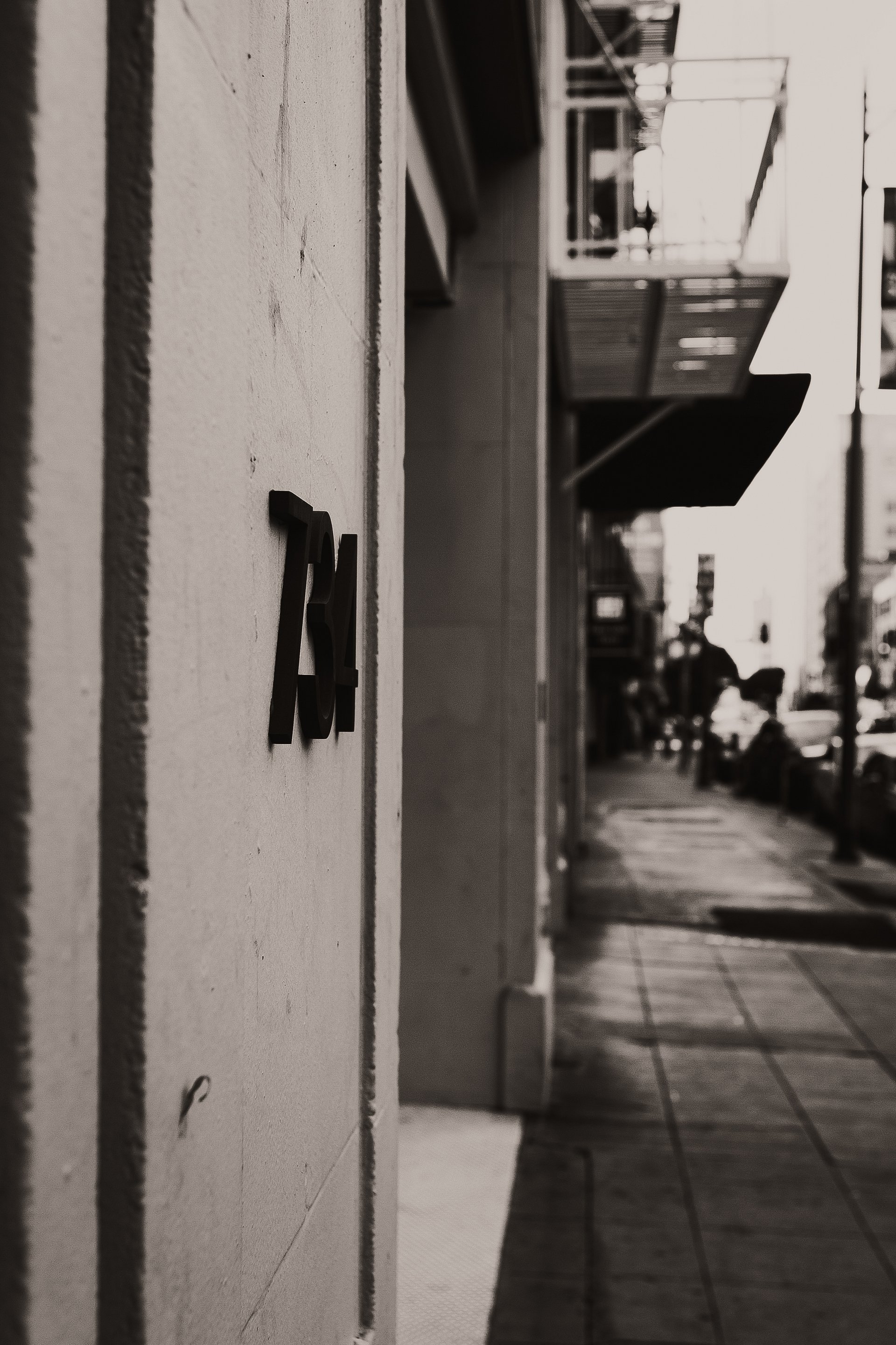 734 LA product image (1)