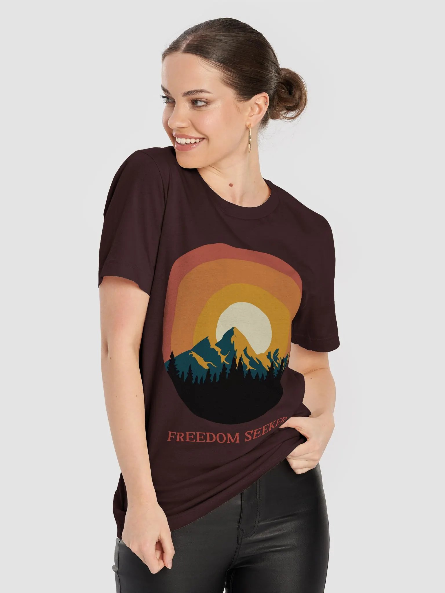 Freedom Seeker Mountain T-shirt product image (5)
