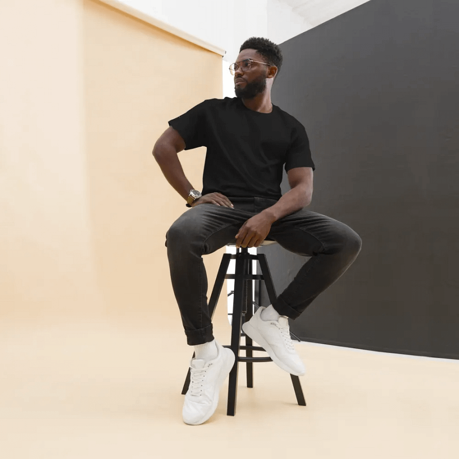 Pixelated Icon Streetwear Tee product image (10)
