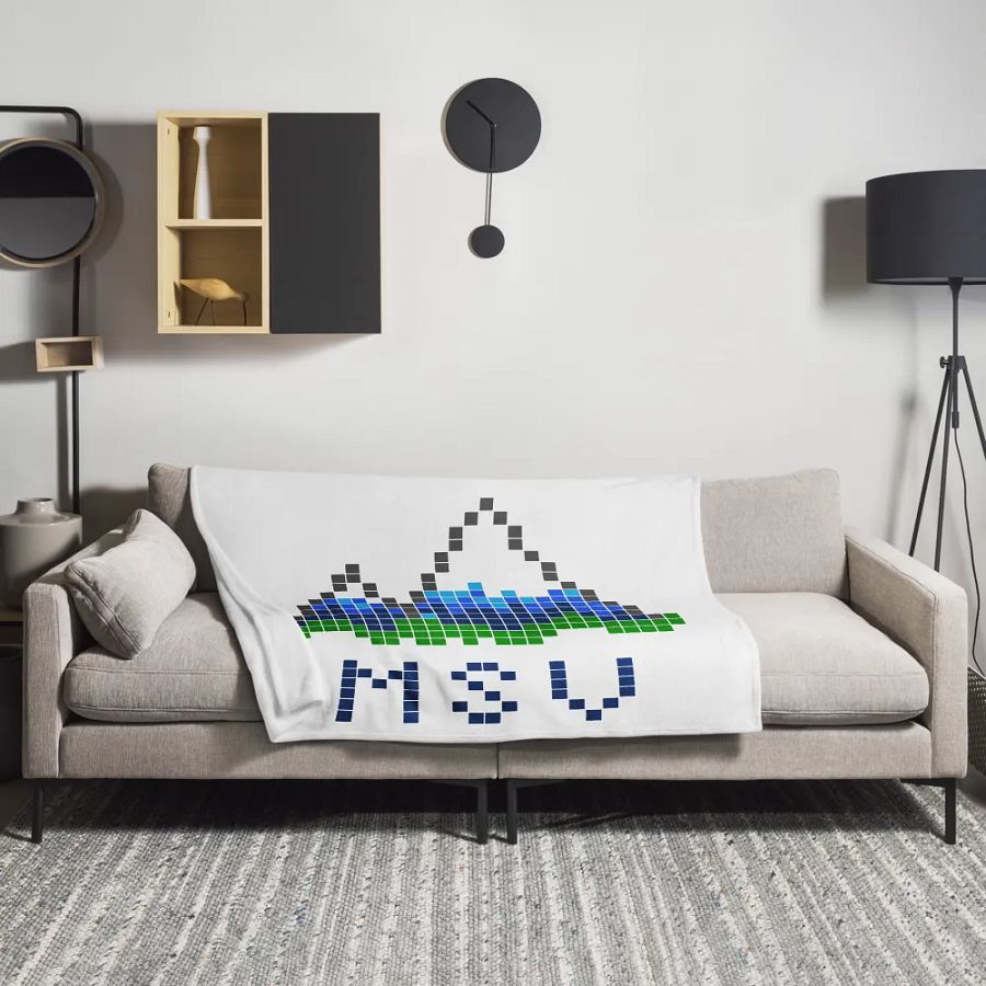 Friendly Critters: Mt. Shade Island Throw Blanket product image (1)