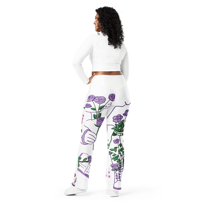 Floral Fusion All-Over Leggings product image (2)