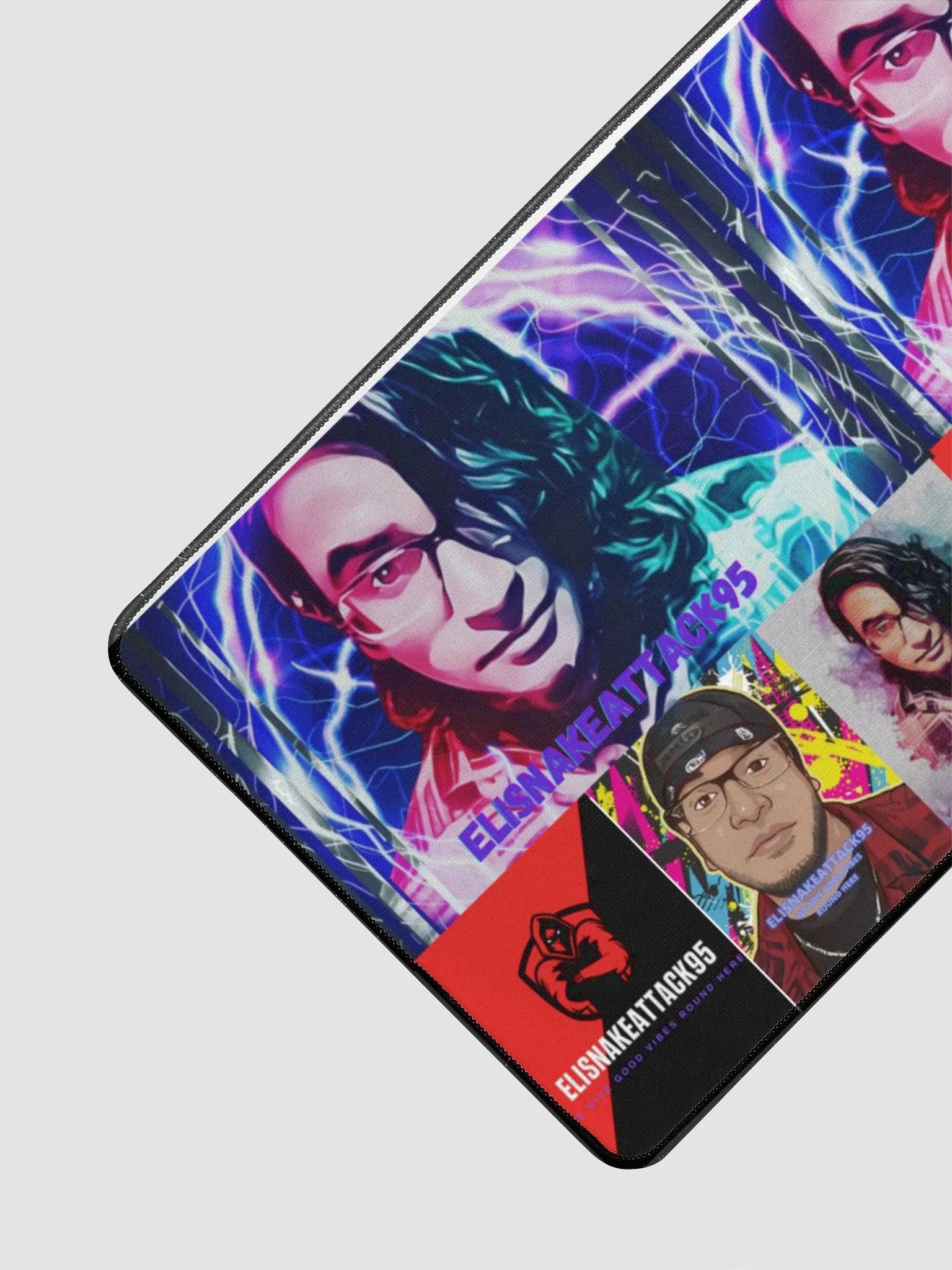 Snakeattack95 Desktop Mat product image (3)