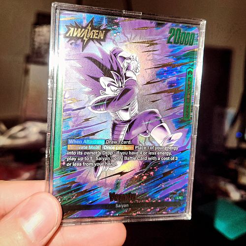 Finally! I finally pulled an alternate art leader, and it's the new Vegeta! Super stoked to add this to the collection.

I ha...
