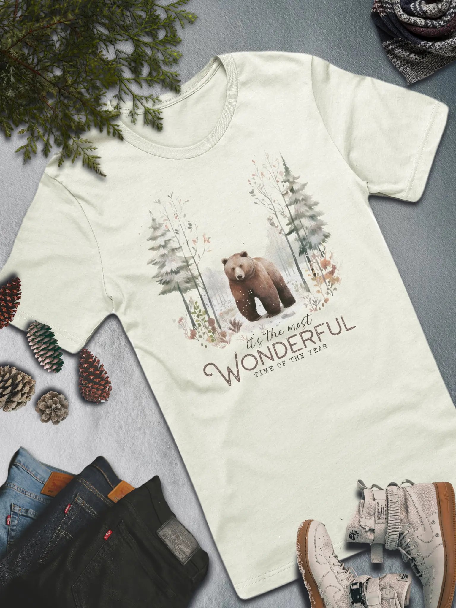 Wonderful Winter Bear T-Shirt – Cozy Nature-Inspired Holiday Fashion product image (4)