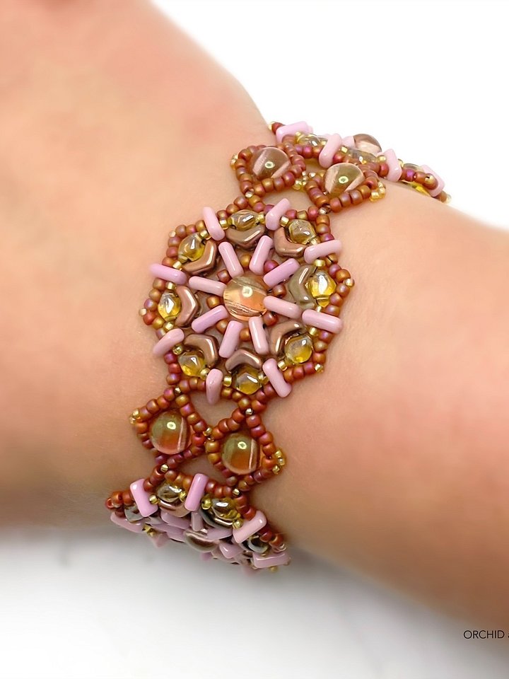 Soleil Beaded Bracelet - Pink, Gold product image (2)