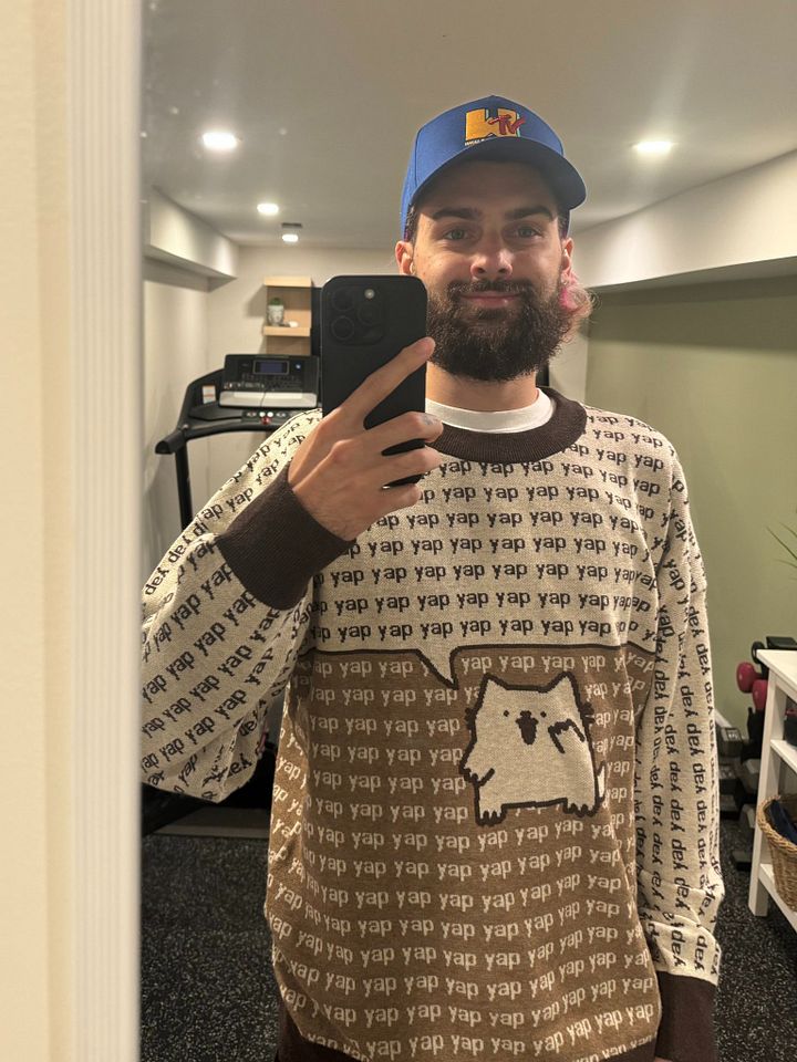 yapville knit🗣️🤎 product image (2)