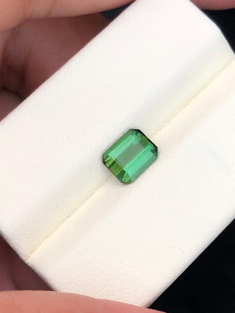 TOURMALINE EMERALD CUT GREEN COLOR STONE FOR RING, JEWELRY & GIFTS, 1.40 CARAT product image (4)