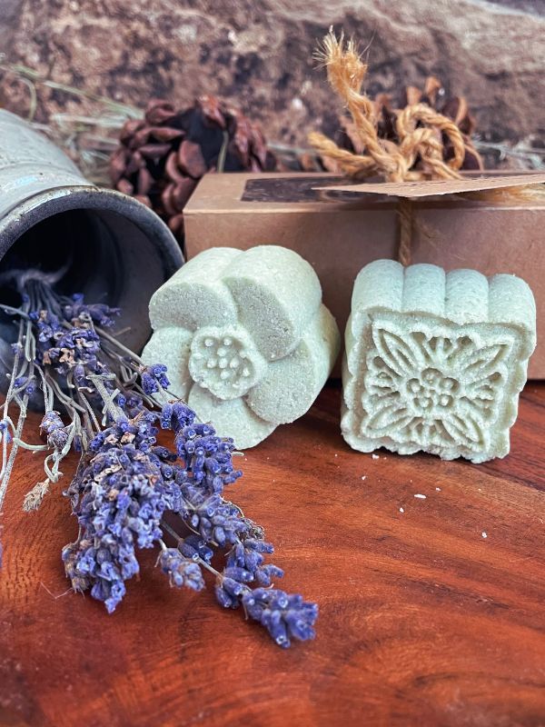Essential Oil Aromatic Shower Steamer - Eucalyptus Mint product image (1)