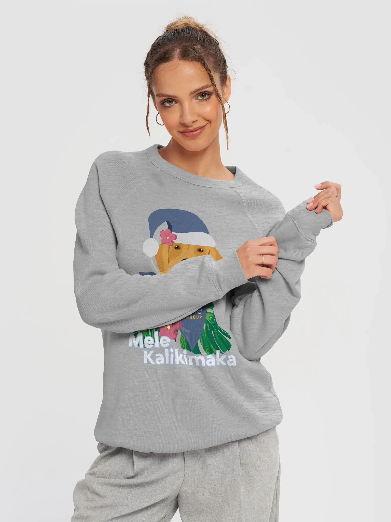 Encore Mele Kalikimaka Holiday Sweater product image (3)