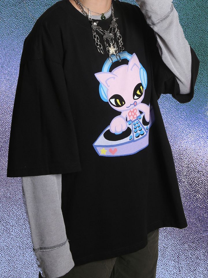 DJ Kitty T-Shirt (Black) product image (2)