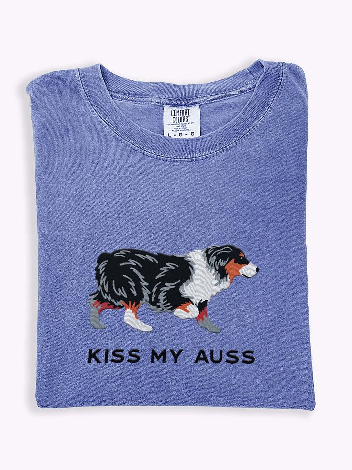 Kiss My Auss T-Shirt(Embroidered) of an Australian Shepherd(Tricolor) product image (1)
