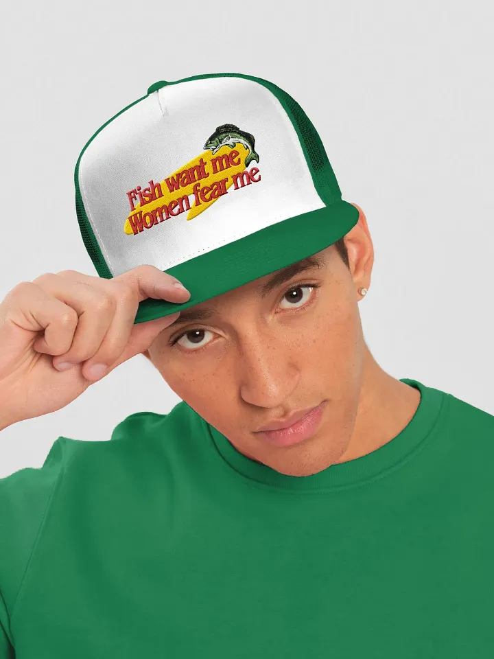 Fish Want Me, Women Fear Me Trucker Cap product image (2)