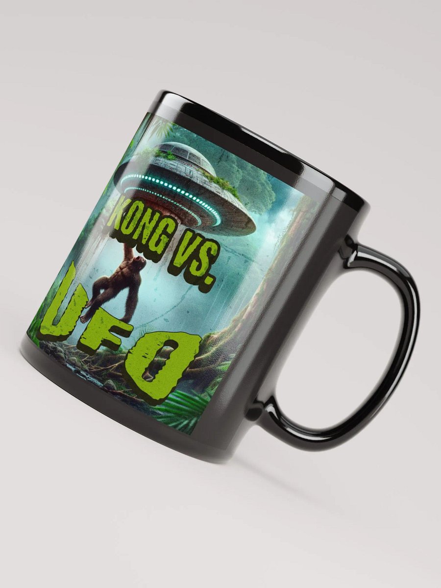 🔥 Kong vs. UFO – The Ultimate Battle Mug ☕🛸 product image (8)
