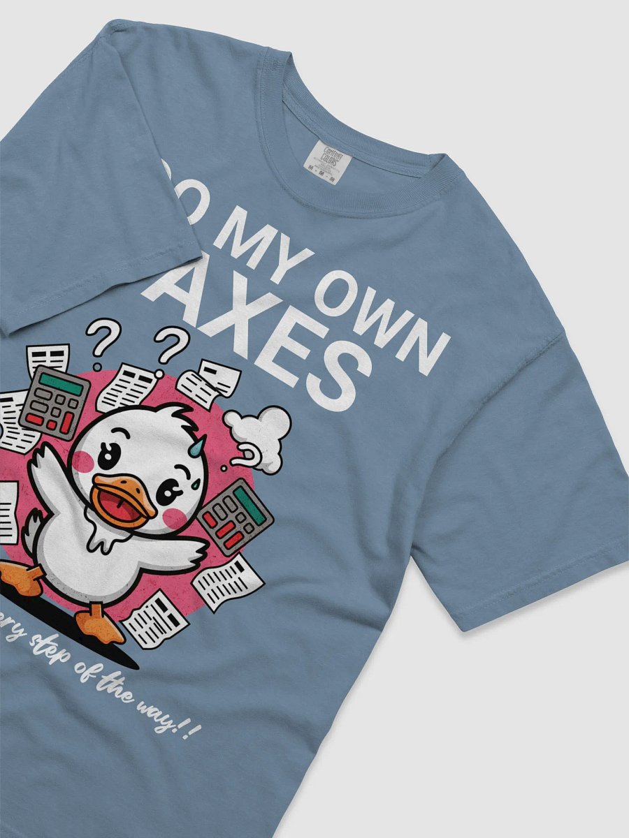 Quirky Calculator Duck Graphic Tee product image (3)